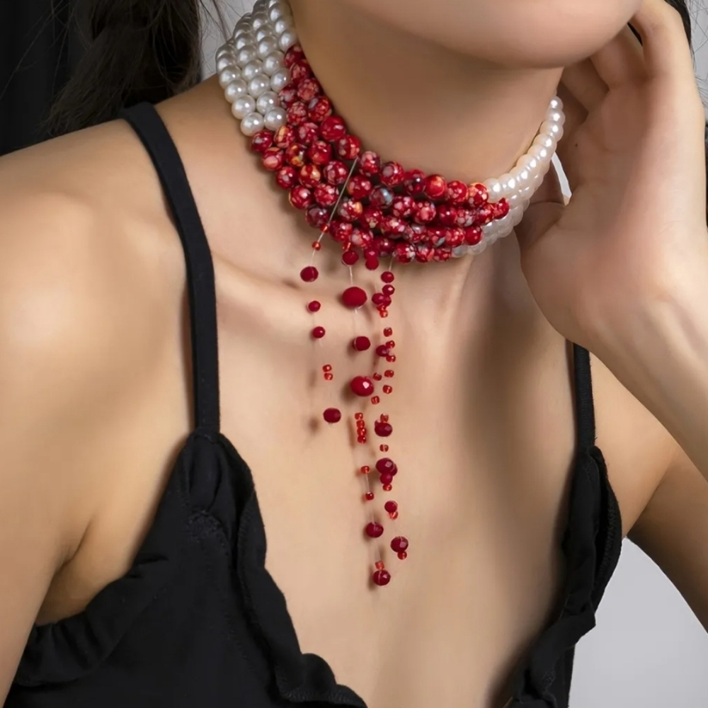 Vampire pearl necklace